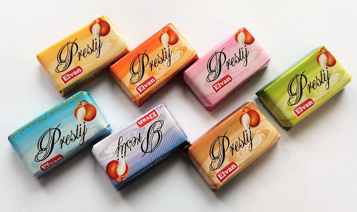 Mini čokoládky TI AMO dóza 450 g (100 ks v balení) - se zamilovanými nápisy