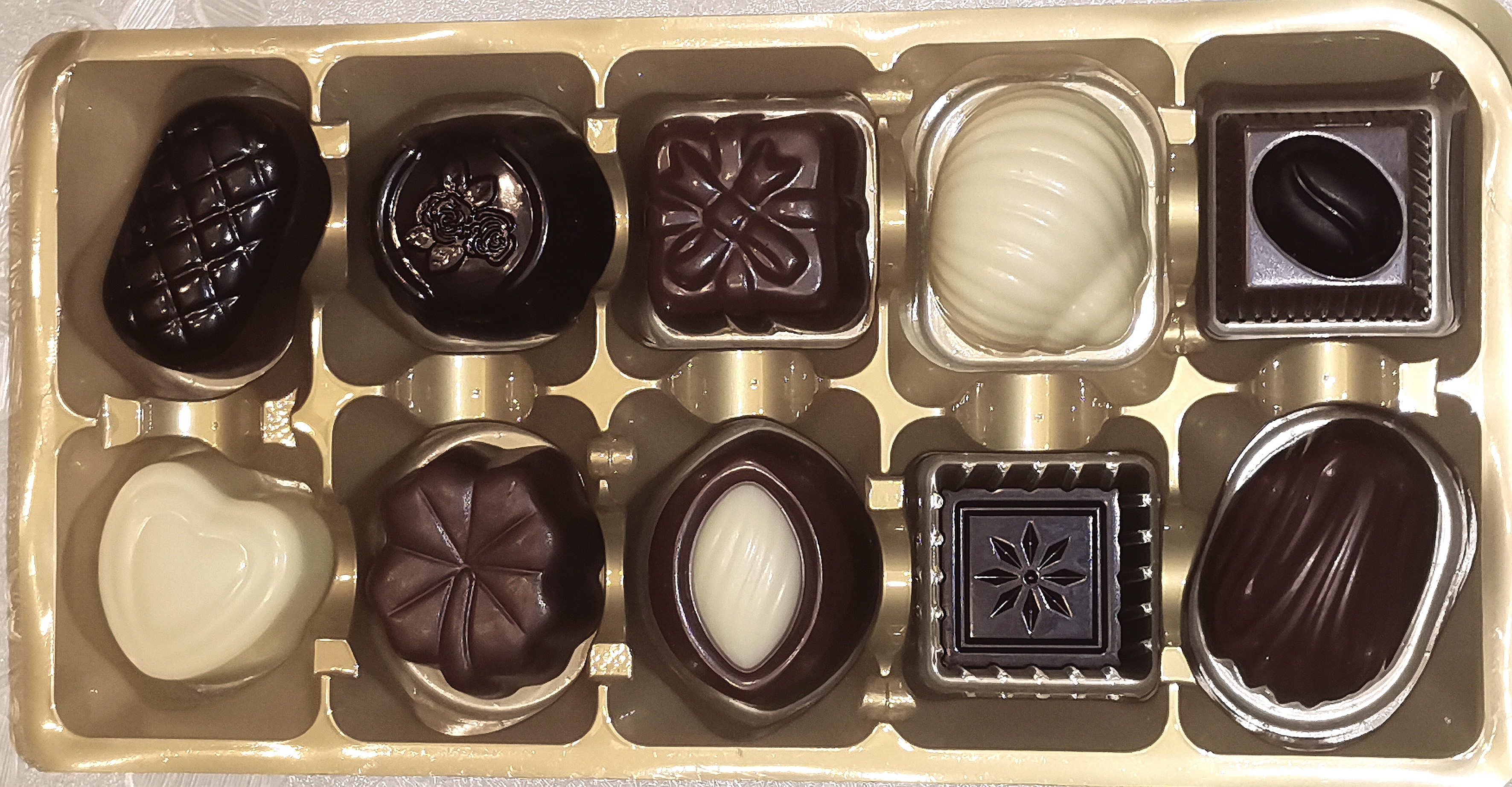 Bonboniéra HAMLET dárek 125 g zlatá