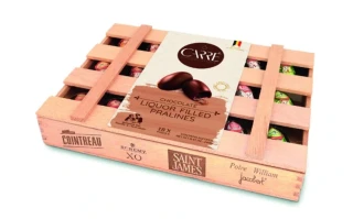 Čokoládové likérové pralinky (16 ks) s tekutým alkoholem 240 g - v dřevěné krabičce