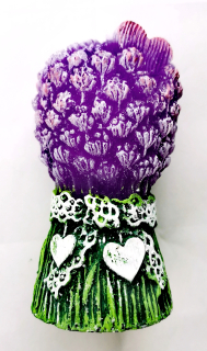 Svíčka 3D LEVANDULE BOUQUET 58 g 7.5 cm se srdíčky